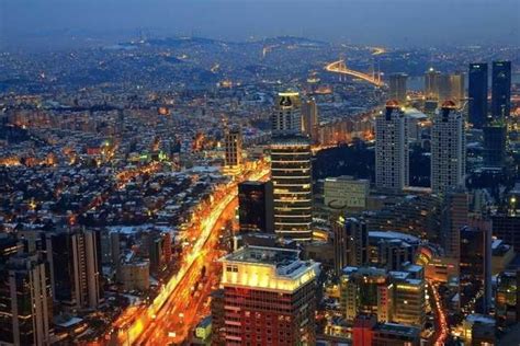 İ­s­t­a­n­b­u­l­­u­ ­g­ö­r­m­e­k­ ­i­ç­i­n­ ­2­1­ ­n­e­d­e­n­ ­-­ ­Y­a­ş­a­m­ ­H­a­b­e­r­l­e­r­i­